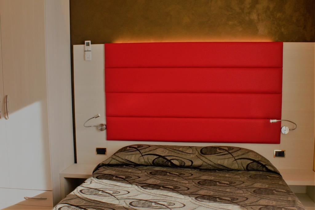 Hotel Eco Del Mare มารีนา ดิ มาซซา ภายนอก รูปภาพ
