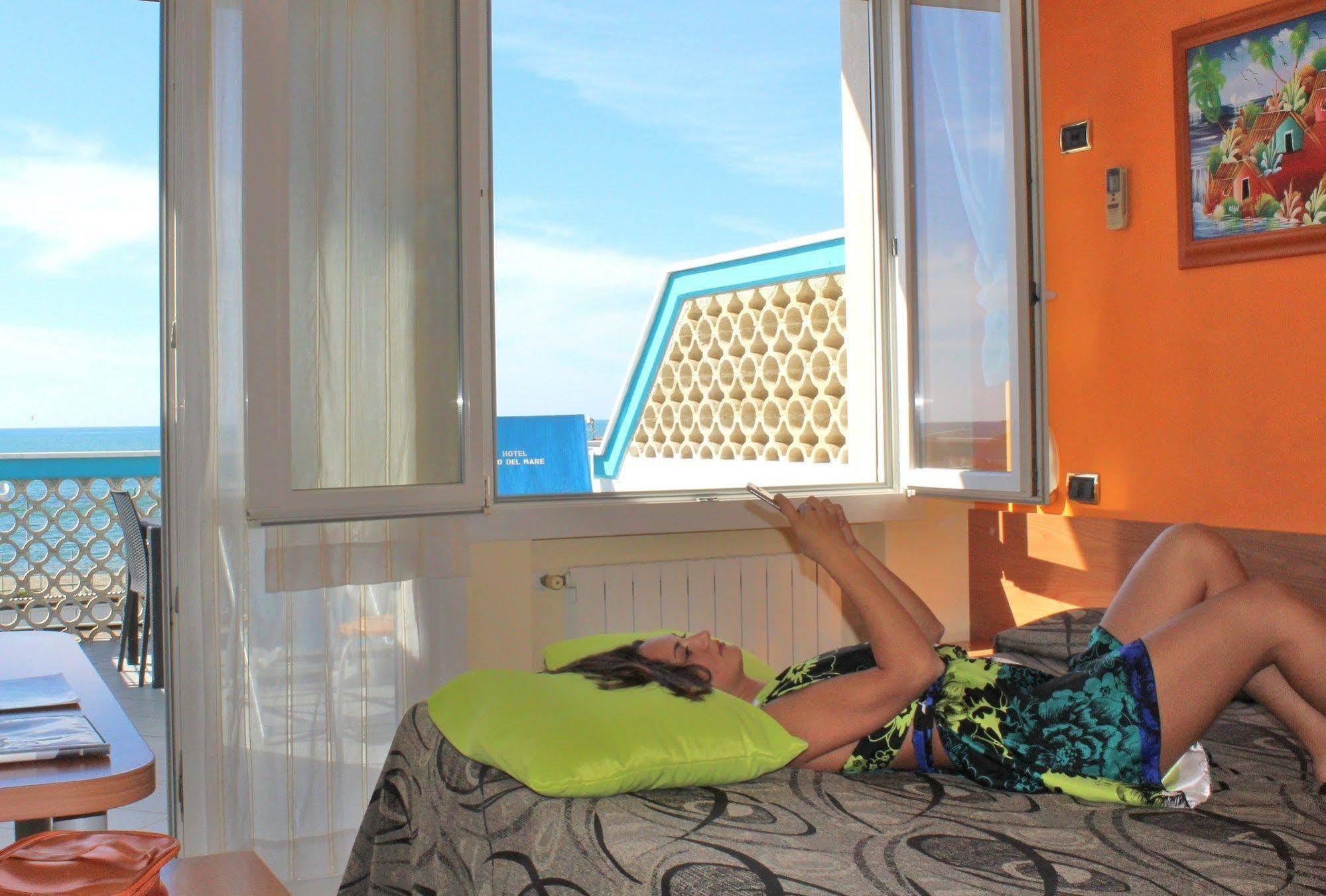 Hotel Eco Del Mare มารีนา ดิ มาซซา ภายนอก รูปภาพ