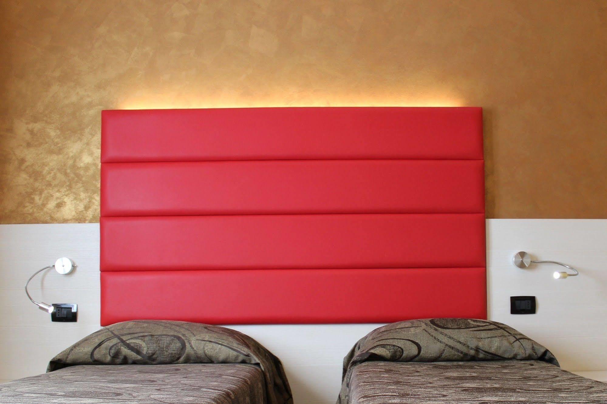 Hotel Eco Del Mare มารีนา ดิ มาซซา ภายนอก รูปภาพ