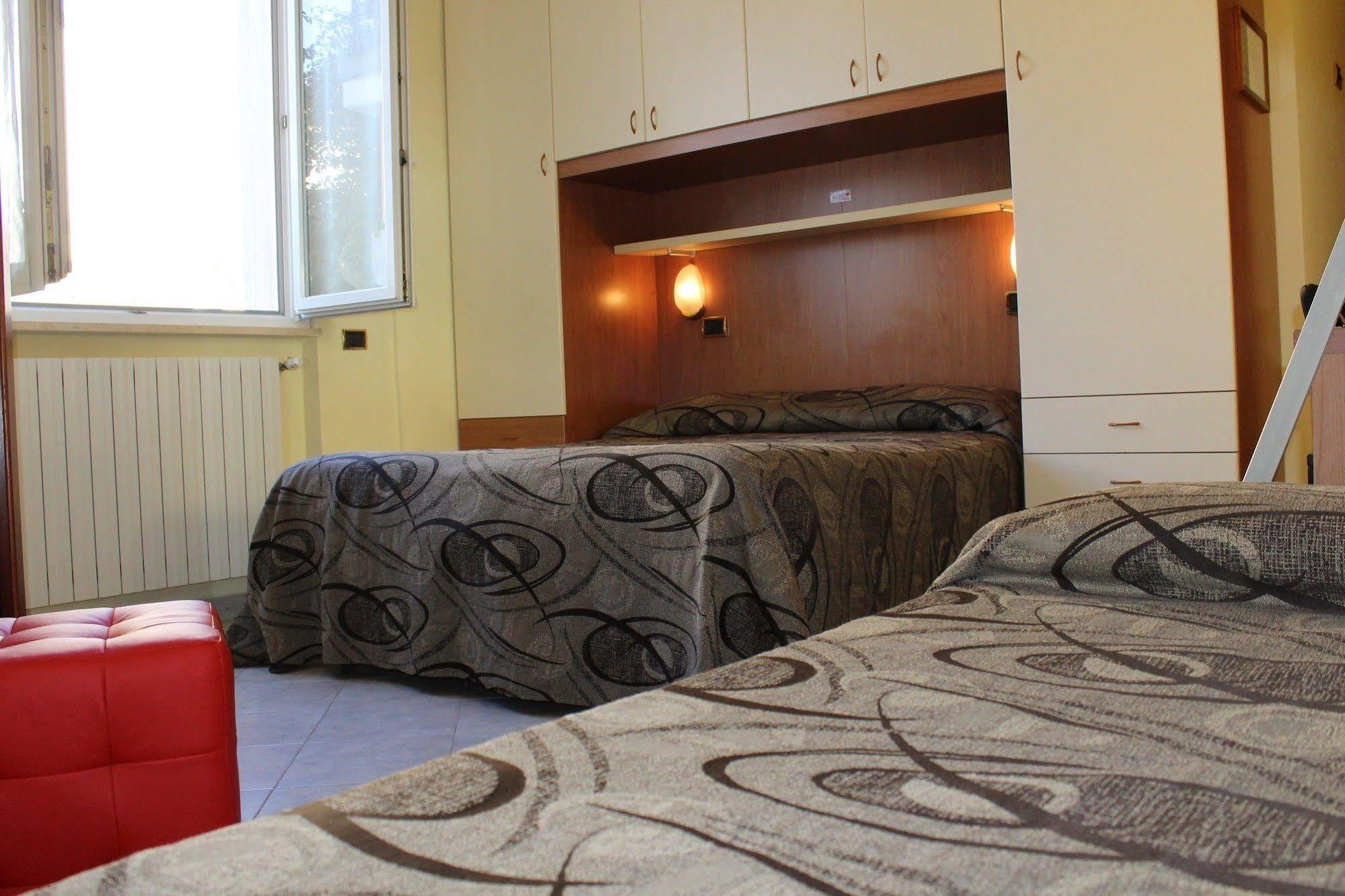 Hotel Eco Del Mare มารีนา ดิ มาซซา ภายนอก รูปภาพ